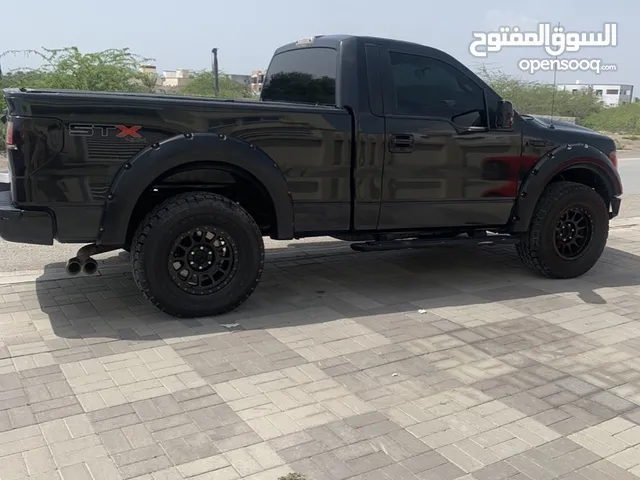 Ford F-150 Raptor in Al Batinah