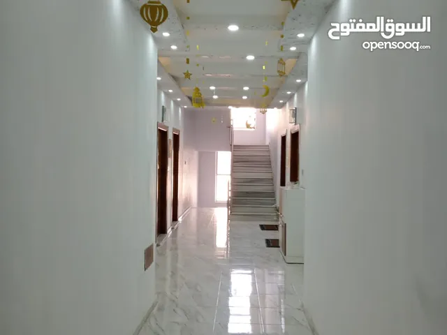 155 m2 4 Bedrooms Apartments for Rent in Zarqa Jabal Al Mugheir
