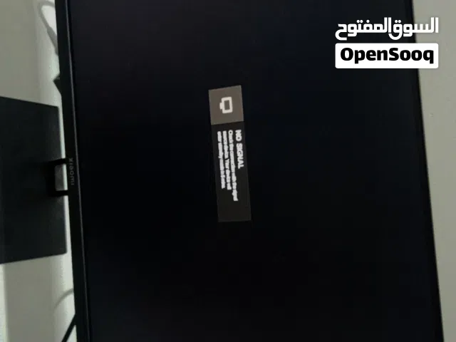 شاشه من ماركه xlaoml استعمال نظيف جدآ 100فريم و 0.5 سرعه الاستجابه السعر 45 وقابل للتفاوض