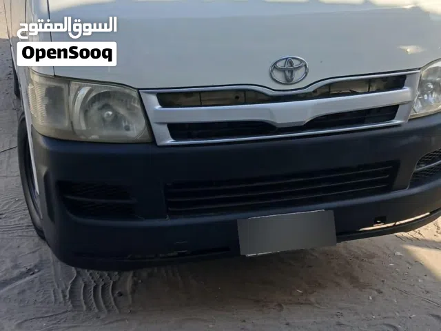 2010 تويوتا 4 رونر Limited