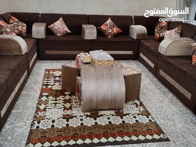 طقم كنب للبيع حال الوكالة