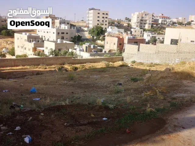 قطعة ارض سكن ب غمدان خلف ملاعب القدم