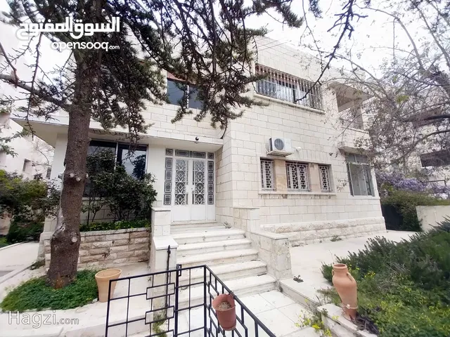 650 m2 4 Bedrooms Villa for Sale in Amman 4th Circle