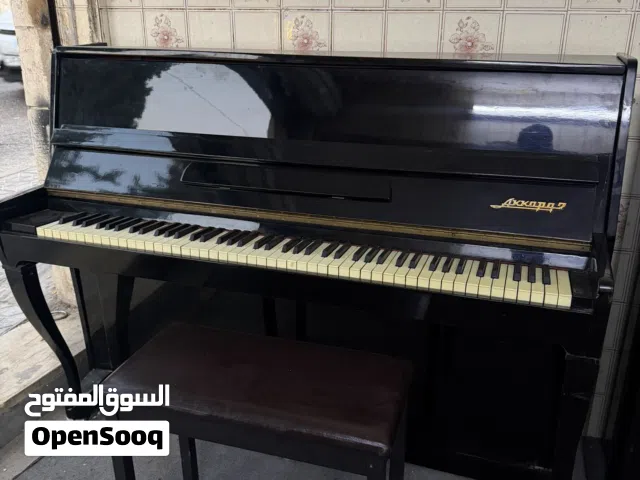 بيانو أكورد Akkord يُعد من الآلات الكلاسيكية ذات التاريخ الطويل،