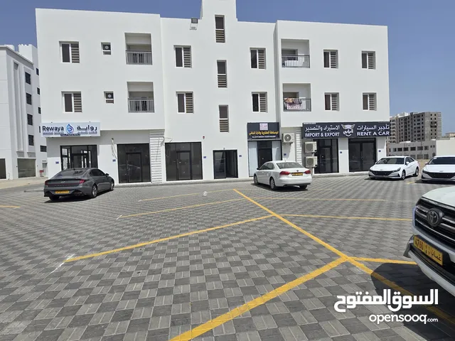 فرصتك التجارية الذهبية في قلب المعبيلة! محلات للإيجار في موقع استراتيجي لا يُعوّض