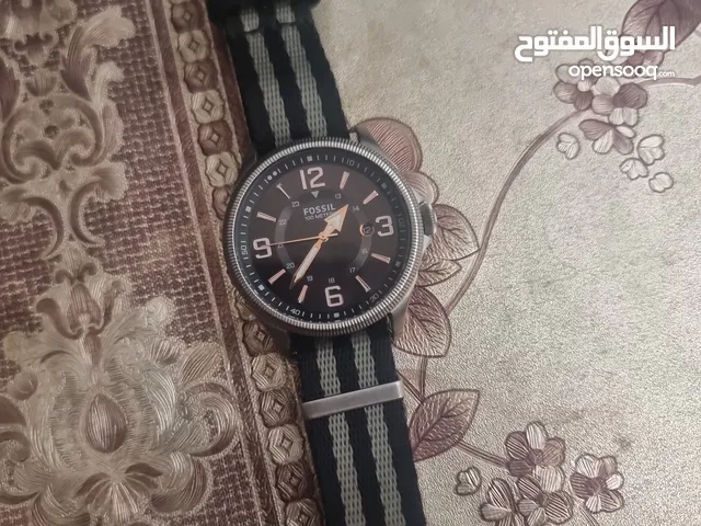 ساعة فوسيل شبه جديد نفس الوكالة