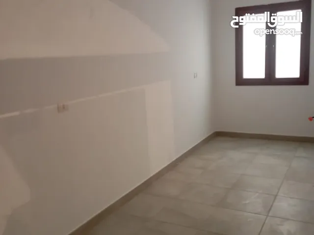 115 m2 2 Bedrooms Apartments for Rent in Tripoli Zanatah