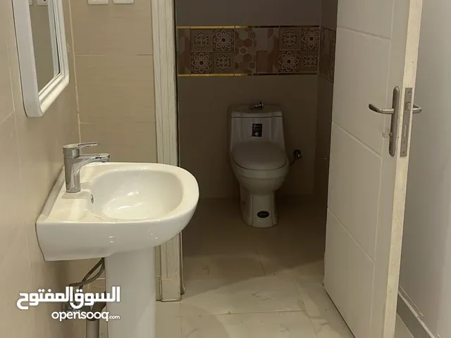 350 m2 4 Bedrooms Apartments for Rent in Al Riyadh Al Arid