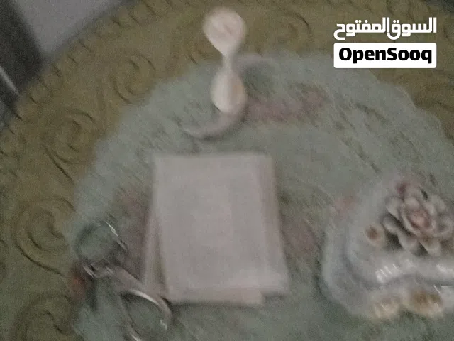 هاند بليندر ماركه مولينكس 1000 وات 6 سرعات ، زر للخفق ناحيه اليمين وزر للخفق ناحيه الشمال