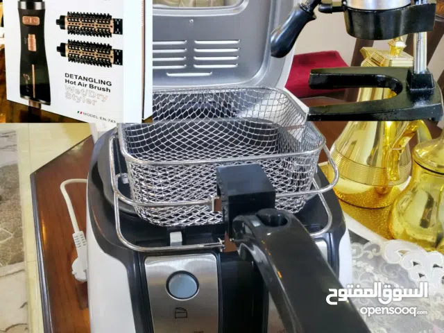 سشوار كهربائي دوار + مقلاة ( زيت ) بطاطا كهربائية + عصارات برتقال و رمان