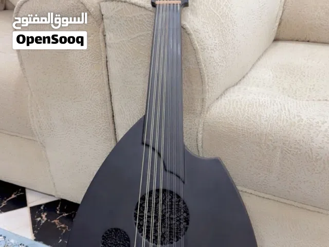 عود مصري صناعة عمرو اشرف. للبيع