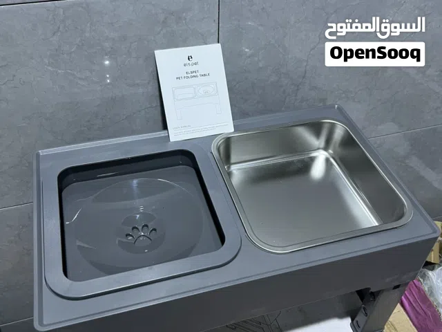 مقدمة طعام للقطط للبيع