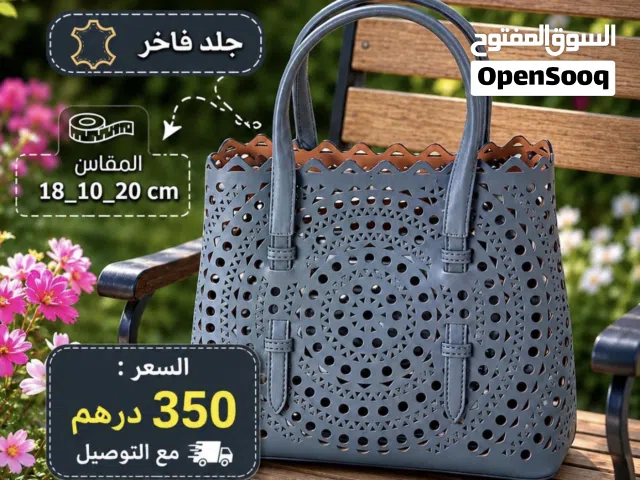 Burgundy Other for sale  in Abu Dhabi