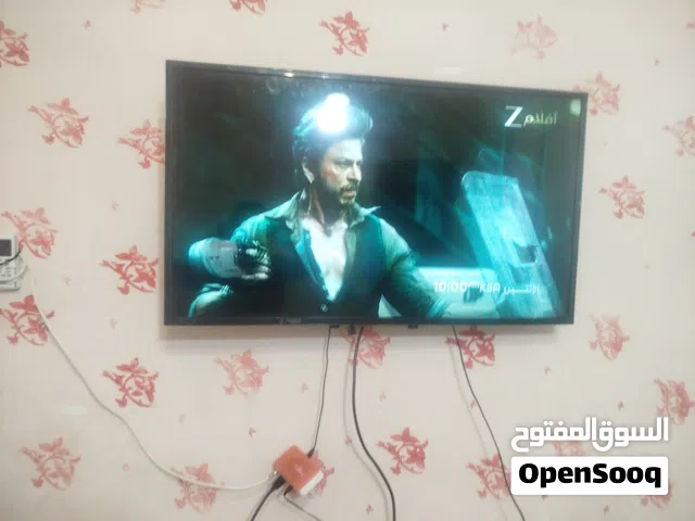 شاشه الله يبارك ماشالله ما تشكي من شي شاشه 43بوصه تعال قلب السعر650نهايتها