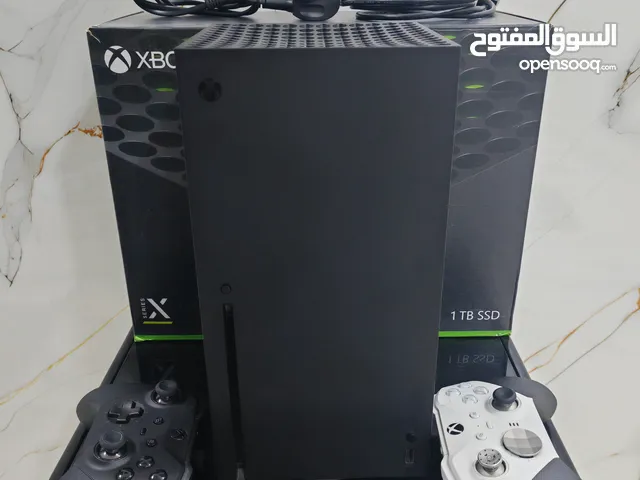 اكس بوكس سيريس اكس مع ستيرنج لوجيتك وكرسي خاص للدركسون مدمج مع القاعدة من شركة playseat