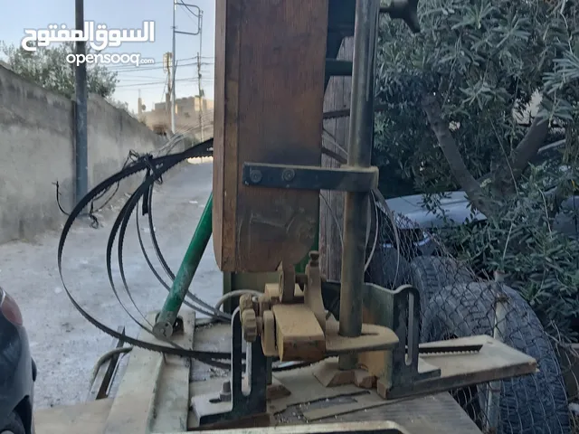 بعد الصلاه ع النبي يوجد مجموعة منجره صناعيه بحال الوكاله.............. .............................
