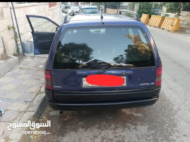 Used Opel Astra in Amman