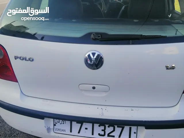 سيارة غولف بولو للبيع بسعر طري بحالة جيدة