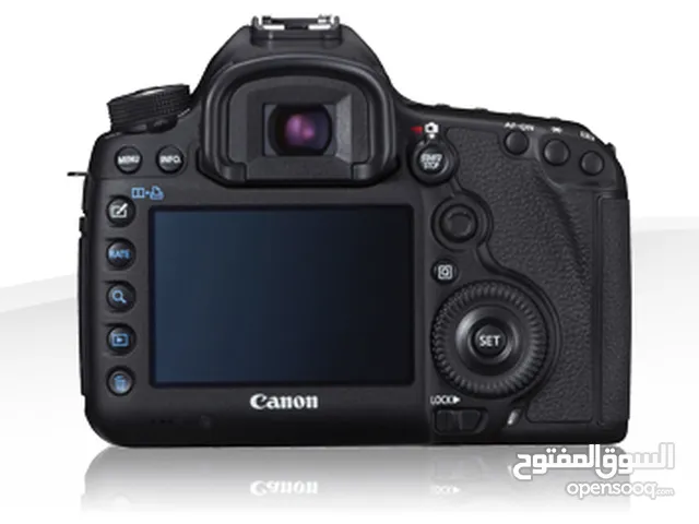 Canon 5d mark 3 بجميع ملحفاتها استخدام بسيط