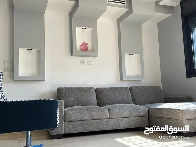140 m2 2 Bedrooms Apartments for Rent in Ramallah and Al-Bireh Other