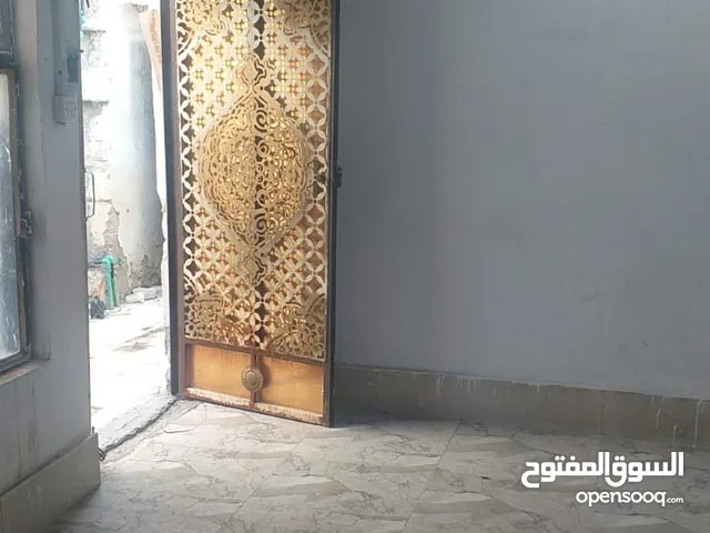 70 m2 2 Bedrooms Townhouse for Rent in Basra Amitahiyah