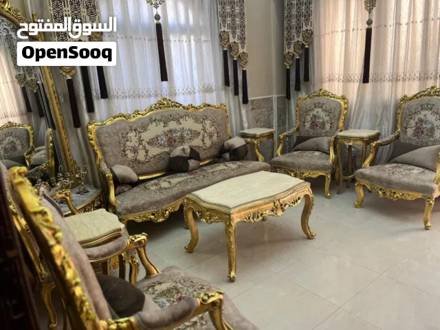 طقم مصري طاولات وبرادي