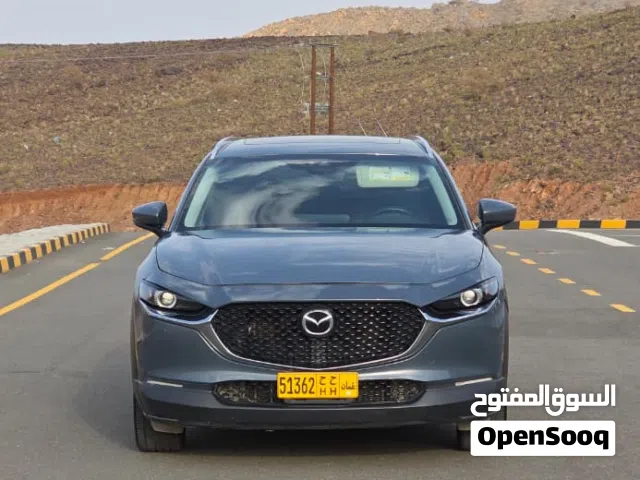 2022 مازدا CX-30 S Carbon Edition