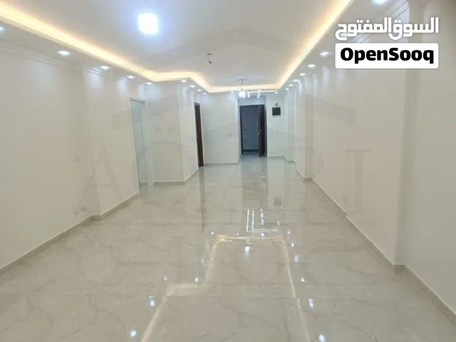 شقه للبيع في ستانلي بحري الترام