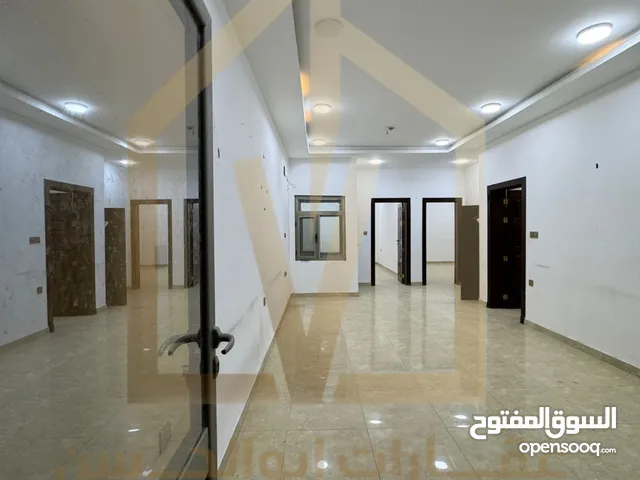 100 m2 3 Bedrooms Townhouse for Rent in Basra Other