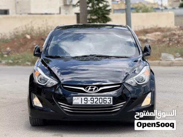 2015 Hyundai Elantra Standard