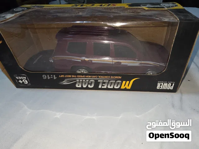 سيارة SUV بالتحكم عن بعد – لون خمري SUV Remote Controlled Car - Venue Color