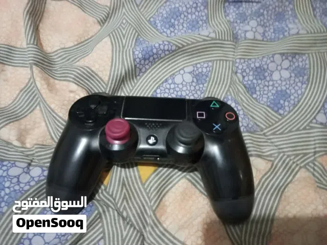 كنترولر بلاستيشن 4 ( PS4 controller ) اصلية