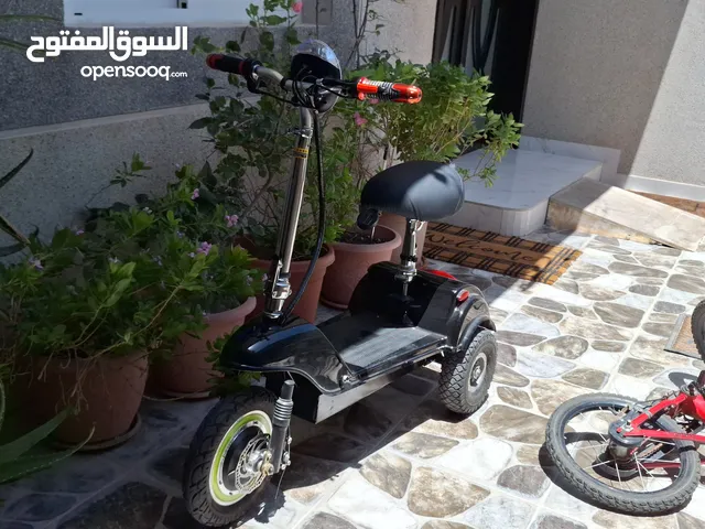 scooter with 3 wheels