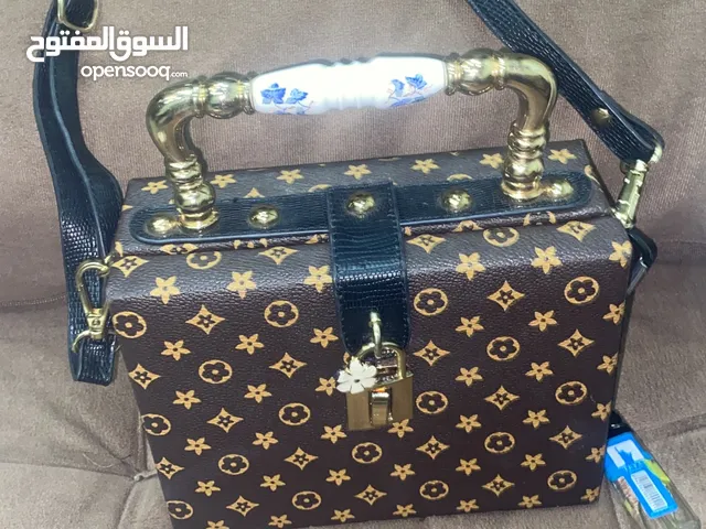 Beige Gucci for sale  in Amman