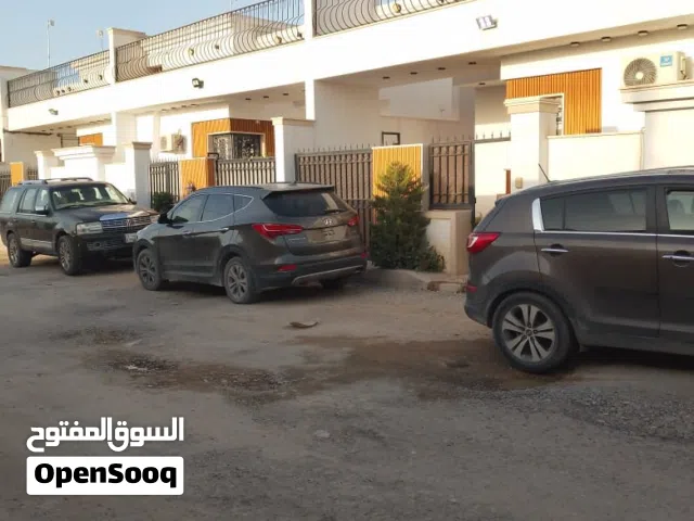 منزل تشطيبات حديثة من الطراز الاول