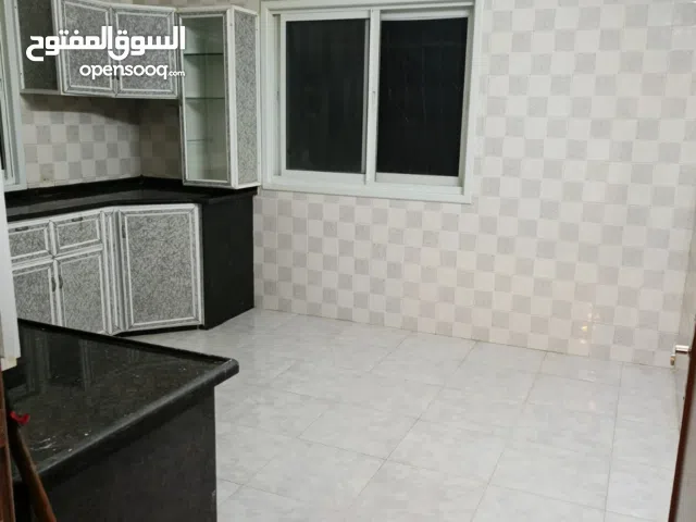 140 m2 4 Bedrooms Apartments for Rent in Nablus Rafidia