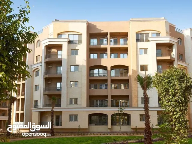 121 m2 3 Bedrooms Apartments for Sale in Cairo New Administrative Capital