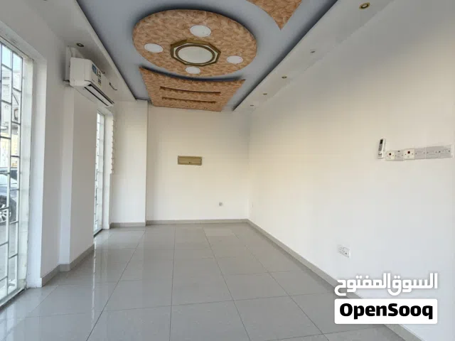 محل تجاري للإيجار في العامرات بسعر مناسب Commercial Shop for Rent