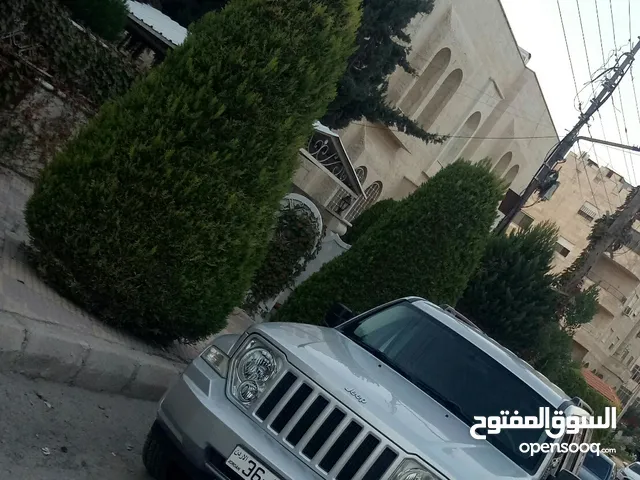 Used Jeep Liberty in Amman