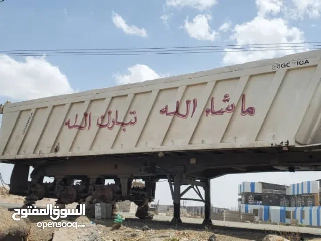 للبيع قلاب جوريكا 2015 ثلاثه جسور جديد بضاعه ب 80 الف سعودي