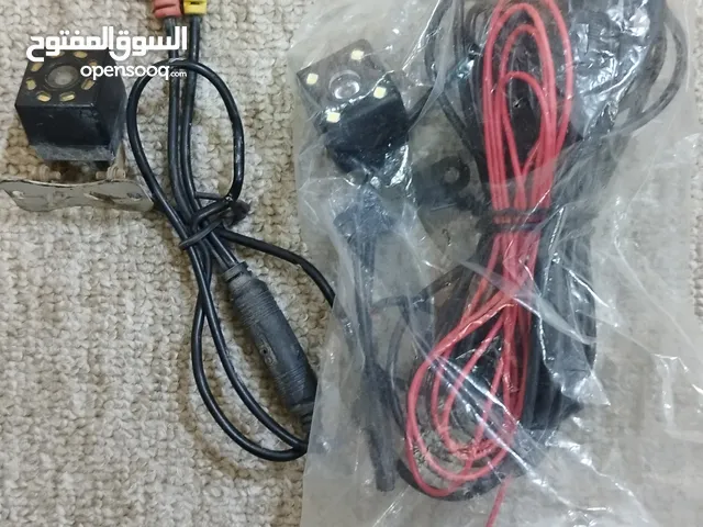 كاميرات عدد 2 واحدة جديدة والثانية مستخدمة