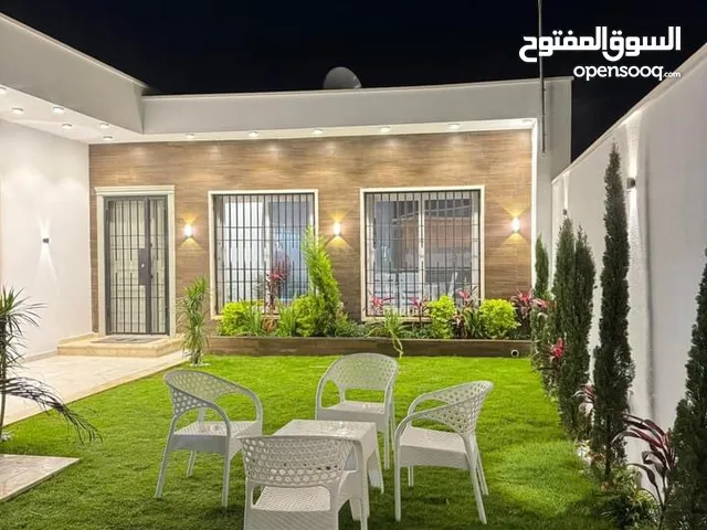 2 Bedrooms Chalet for Rent in Tripoli Al-Baesh