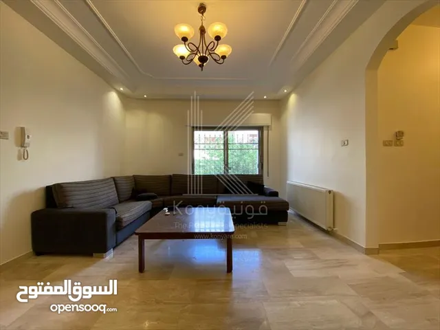 شقة مميزة للبيع في عمان - خلدا - الطابق الأول
