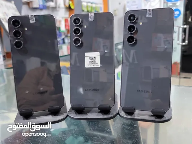 Samsung Galaxy S24 FE 128 GB in Al Mukalla
