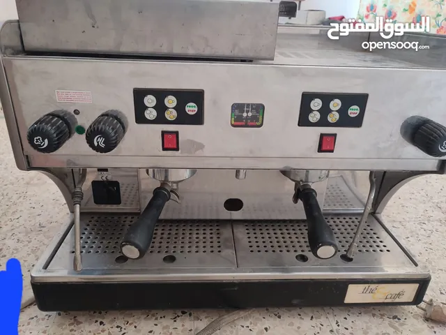 آلة الاسبريسو من نوع wega علامة إيطالية معروفة