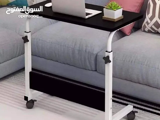 مكتب طلابي عملي ومتنقل بترتيب عصري وجديد  سطح واسع بيساع لابتوب وكتب وأدوات مدرسية  عجلات قوية