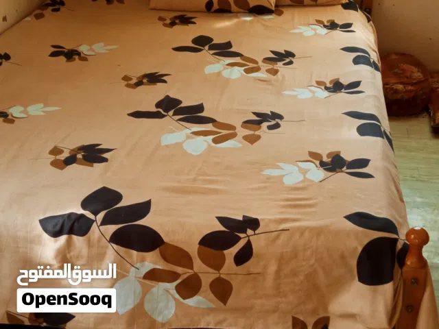 سرير مستخدم
