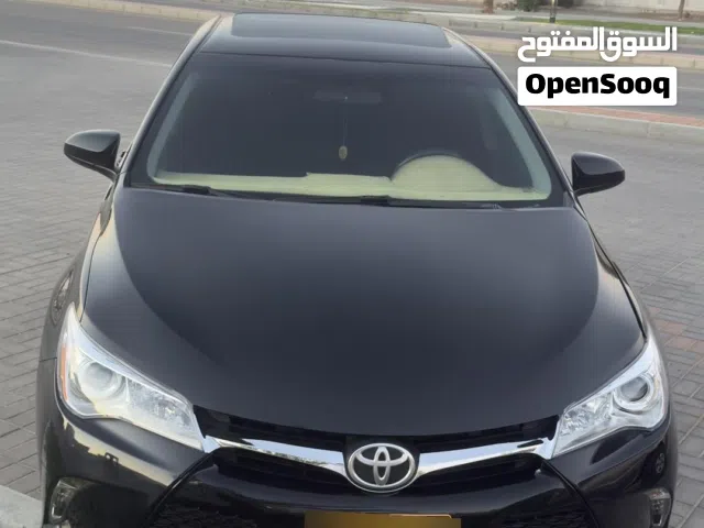 2016 تويوتا كامري XSE