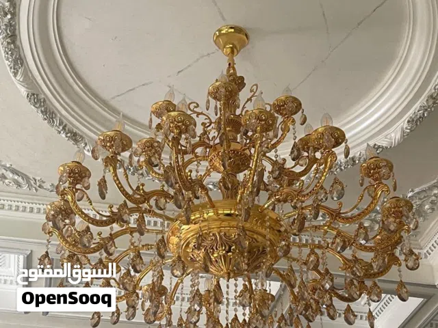 3 ثريات إيطالية للبيع شبه جديده