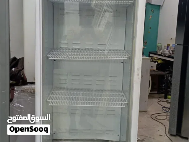 ثلاجه زجاجيه نظيفه بالكامل وممتازه جدا بدون اعطال(supra)قابل للتفاوض